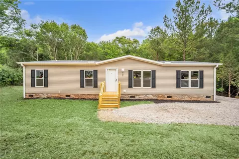206 Creekstone Dr, Piedmont, SC 29673