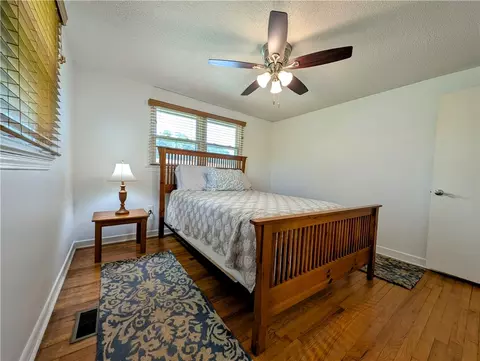 Bedroom - 125 Chastain Rd, Central, SC 29630 photo 4 of 5