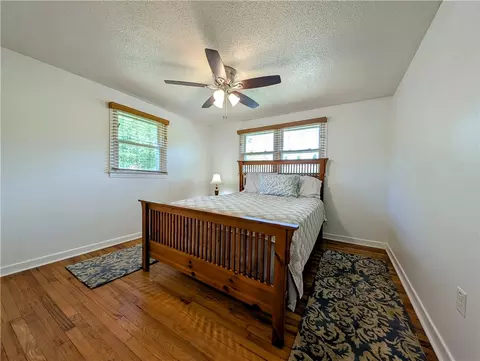 Bedroom - 125 Chastain Rd, Central, SC 29630 photo 3 of 5