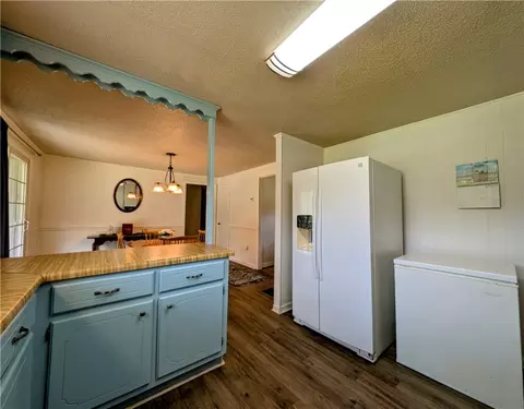 Kitchen - 125 Chastain Rd, Central, SC 29630 photo 3 of 3