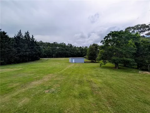Exterior - 125 Chastain Rd, Central, SC 29630 photo 6 of 8