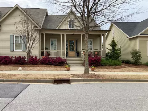 129 Pershing Ave, Clemson, SC 29631
