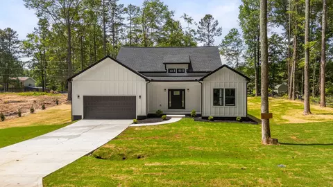 213 Chestnut Dr, Belton, SC 29627