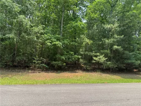 145 Waterside Dr, Iva, SC 29655