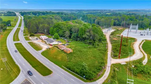 2613 Sandifer Blvd, Westminster, SC 29693