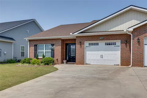 103 Tupelo Ln #A, Easley, SC 29642 photo 2