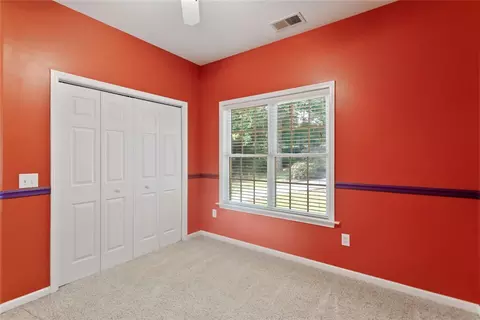 Bedroom - 204 Lakeside Dr, Walhalla, SC 29691 photo 4 of 8