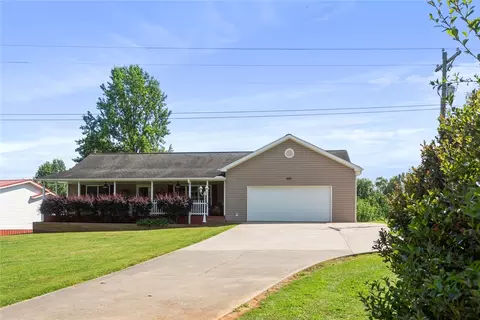 661 Playground Rd, Walhalla, SC 29691 photo 1