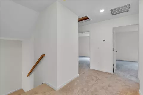 Entry Way - 216 Brown Cir, Easley, SC 29642 photo 4 of 4