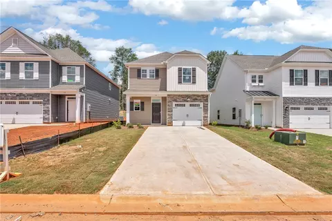 Exterior - 216 Brown Cir, Easley, SC 29642 photo 1 of 4