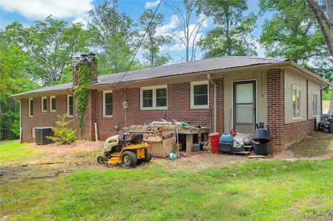 Exterior - 348 Pickett Post Rd, Walhalla, SC 29691 photo 4 of 5