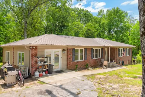 Exterior - 348 Pickett Post Rd, Walhalla, SC 29691 photo 3 of 5