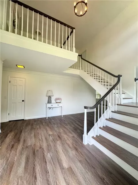 Entry Way - 102 Buckingham Ct, Easley, SC 29640 photo 3 of 5