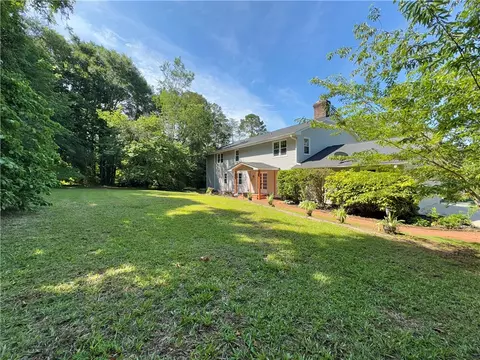 Exterior - 102 Buckingham Ct, Easley, SC 29640 photo 12 of 14
