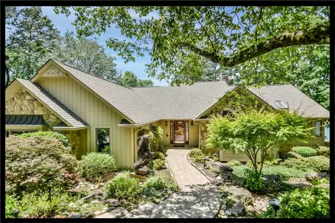 52 Foremast Dr, Salem, SC 29676