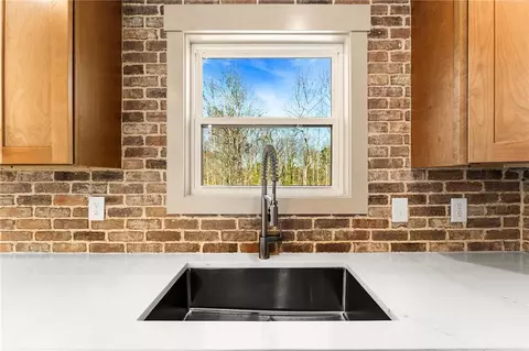 333 Ravens View Dr, Seneca, SC 29678 photo 9