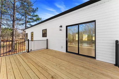 333 Ravens View Dr, Seneca, SC 29678 photo 14