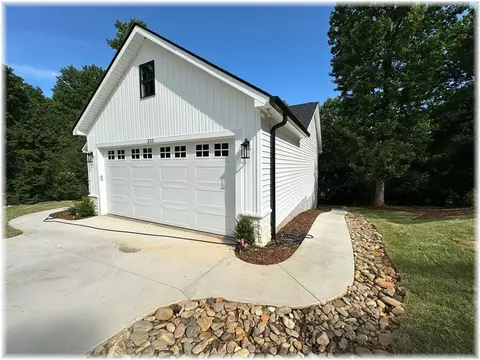 333 Ravens View Dr, Seneca, SC 29678 photo 41