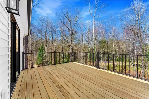 333 Ravens View Dr, Seneca, SC 29678 photo 13