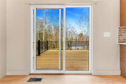 333 Ravens View Dr, Seneca, SC 29678 photo 12