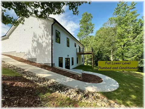 333 Ravens View Dr, Seneca, SC 29678 photo 2