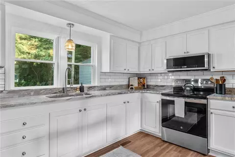 4 Conner St, Pelzer, SC 29669 photo 9