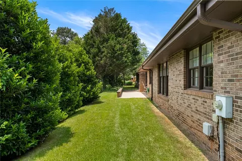 Exterior - 122 Downs Blvd, Clemson, SC 29631 photo 7 of 7