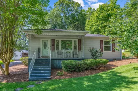 651 N Main St, Inman, SC 29349
