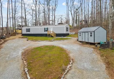 266 Brandywine Dr, Westminster, SC 29693