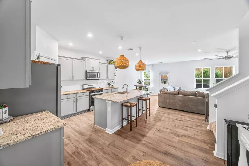 Entry Way - 113 Indigo Park Pl, Easley, SC 29642 photo 3 of 7