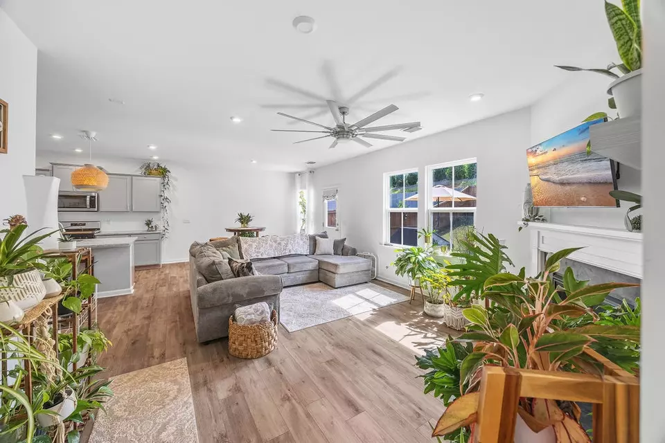 Entry Way - 113 Indigo Park Pl, Easley, SC 29642 photo 6 of 7