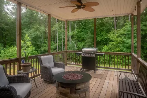 Exterior - 190 Edward Ln, Walhalla, SC 29691 photo 2 of 2