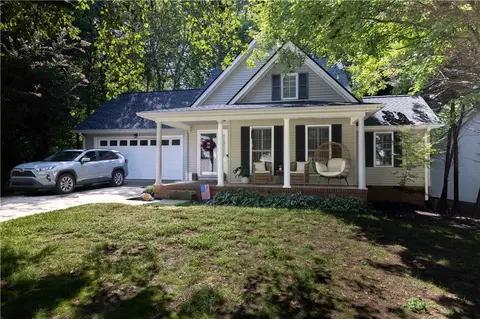 114 Grand Oak Cir, Pendleton, SC 29670 photo 1