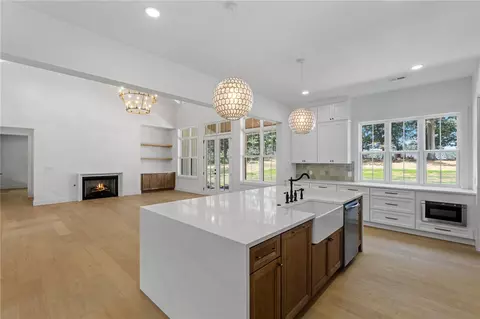 746 Garrison Rd, Pelzer, SC 29669 photo 14