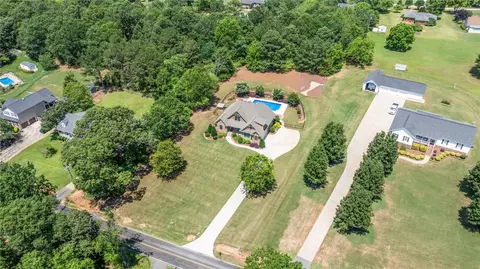 1219 Old Mill Rd, Easley, SC 29642 photo 3