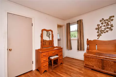 Bedroom - 204 Jasper St, Easley, SC 29640 photo 3 of 6