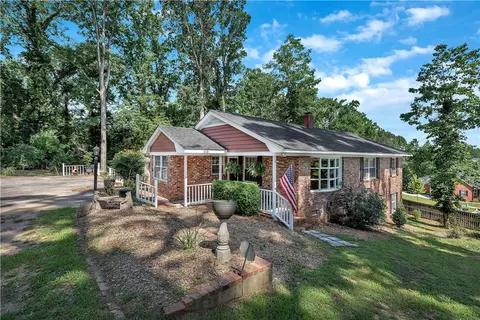 519 Smithmore St, Anderson, SC 29621
