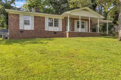 6 Kathryan Cir, Greenville, SC 29605
