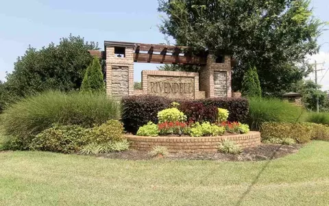 124 Rivendell Dr, Anderson, SC 29621