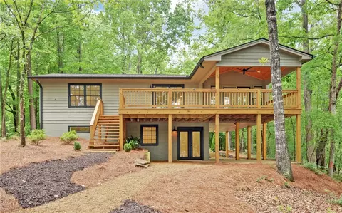 340 Currahee Trl, Toccoa, GA 30577