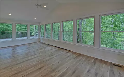 Exterior - 340 Currahee Trl, Toccoa, GA 30577 photo 1 of 5