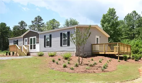 206 Union Ct, West Union, SC 29696