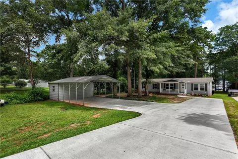 928 Dogwood Ln, Townville, SC 29689