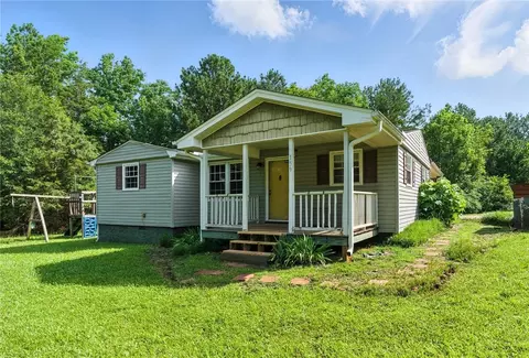 159 Rabbit Rd, Pickens, SC 29671