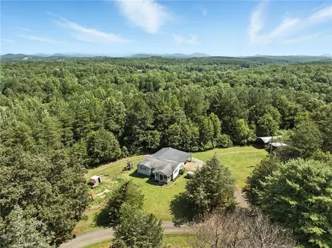 View/Area - 159 Rabbit Rd, Pickens, SC 29671 photo 2 of 4