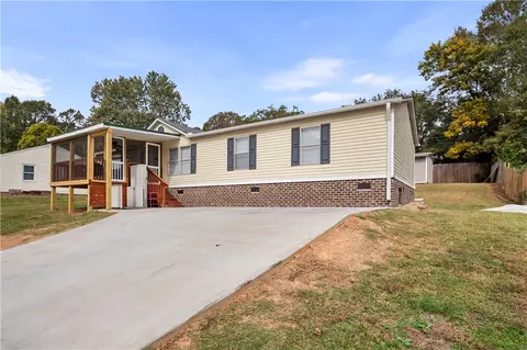 1032 Jackson St, Anderson, SC 29625