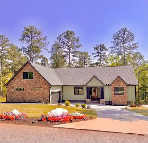 804 Little Bay Ln, Seneca, SC 29672