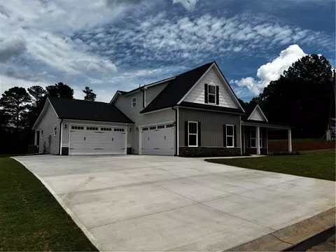 102 Hinton Farms Dr, Easley, SC 29640 photo 2