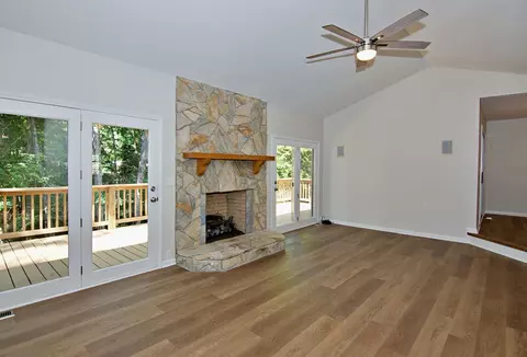 112 Waterbury Way, Pendleton, SC 29670 photo 3