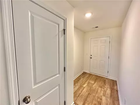 470 Seaborn Cir, Pendleton, SC 29670 photo 2